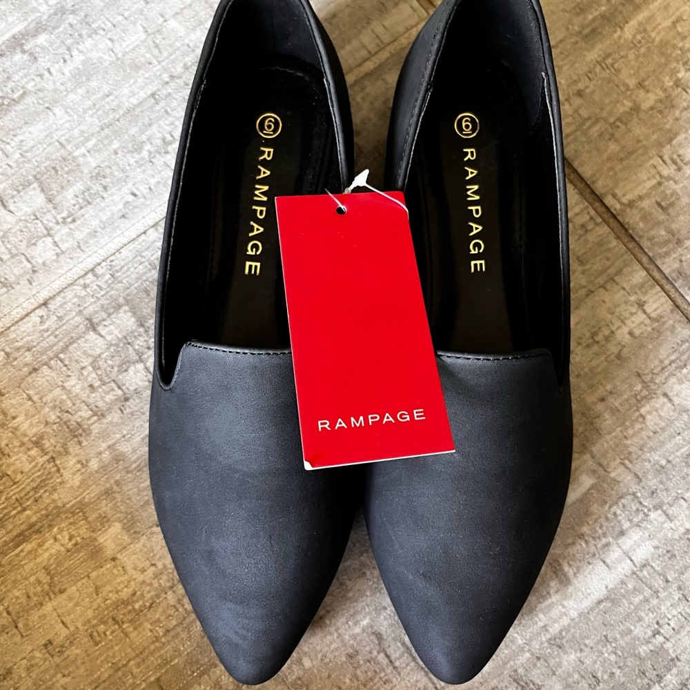 Rampage pointed toe black flats.